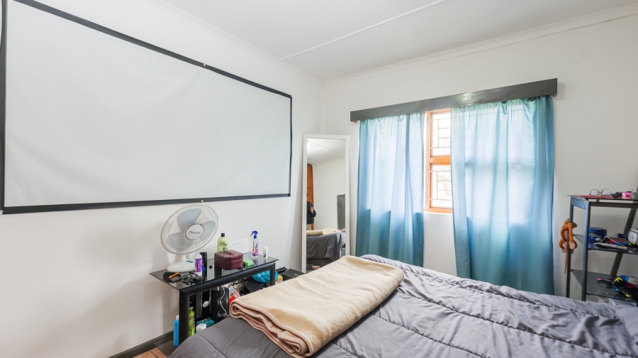 5 Bedroom Property for Sale in Napier Western Cape